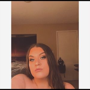 Meet your Posher, Allyson